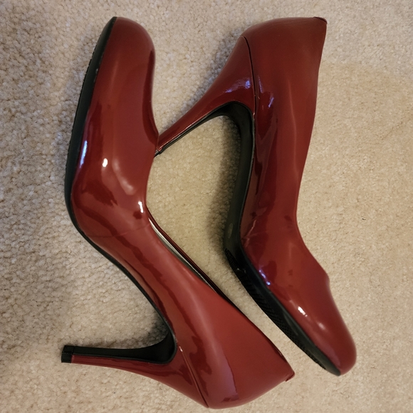 Women's 7.5 Jessica Simpson 2" heels Burgundy - Picture 3 of 4